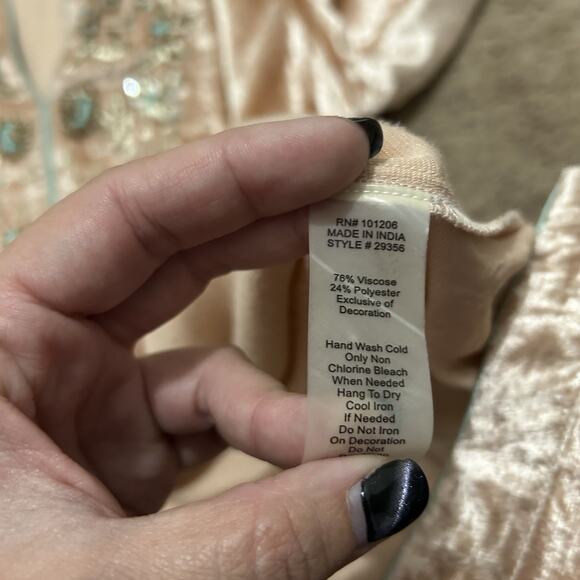 Soft Surroundings Velvet Moroccan Boho Beaded Embellished Blouse Size Medium - Picture 6 of 8